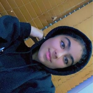 Meet your Posher, Sandra